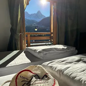 Dolomiti Gaia 3*, Venas איטליה